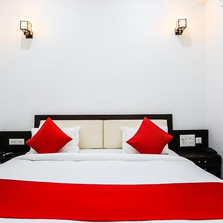 Oyo Hotel New Geetanjali Near Gautam Buddha Park Lucknow Bagian luar foto