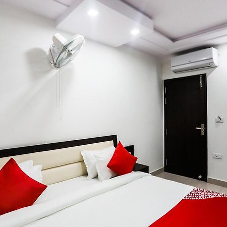 Oyo Hotel New Geetanjali Near Gautam Buddha Park Lucknow Bagian luar foto